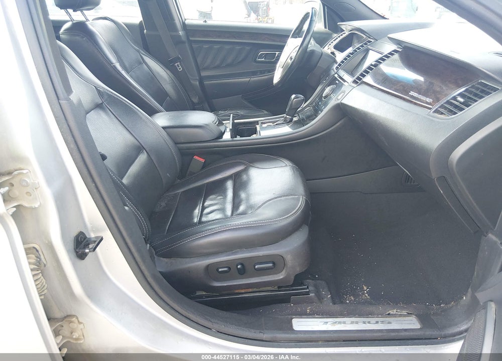 2019 FORD TAURUS LIMITED VIN: 1FAHP2F83KG106689