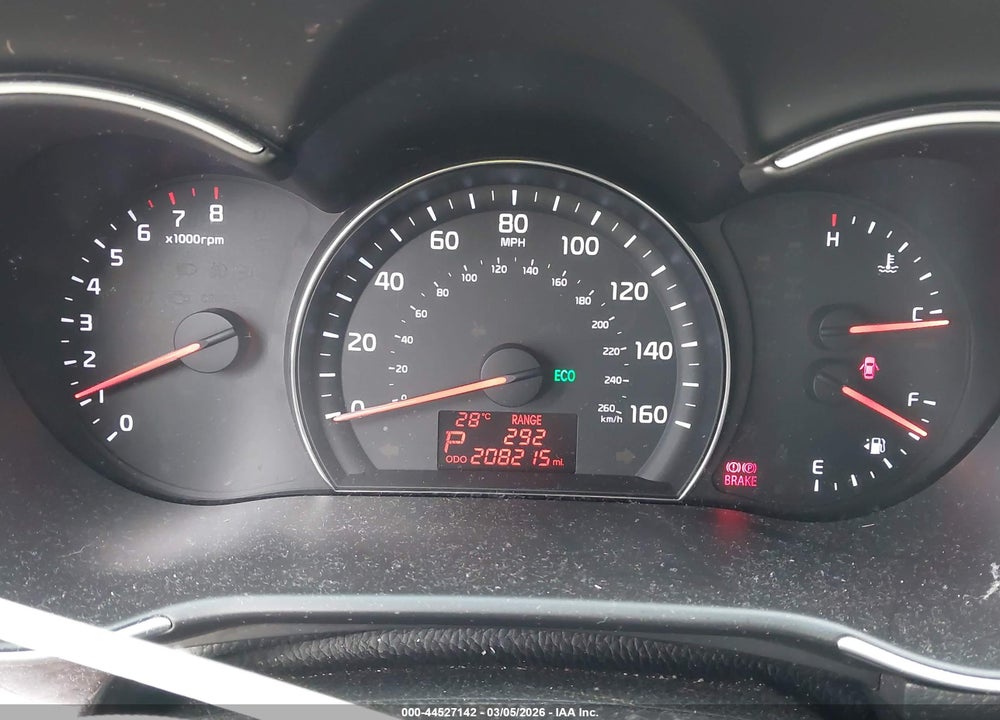 2015 KIA SORENTO LX VIN: 5XYKT3A69FG660691