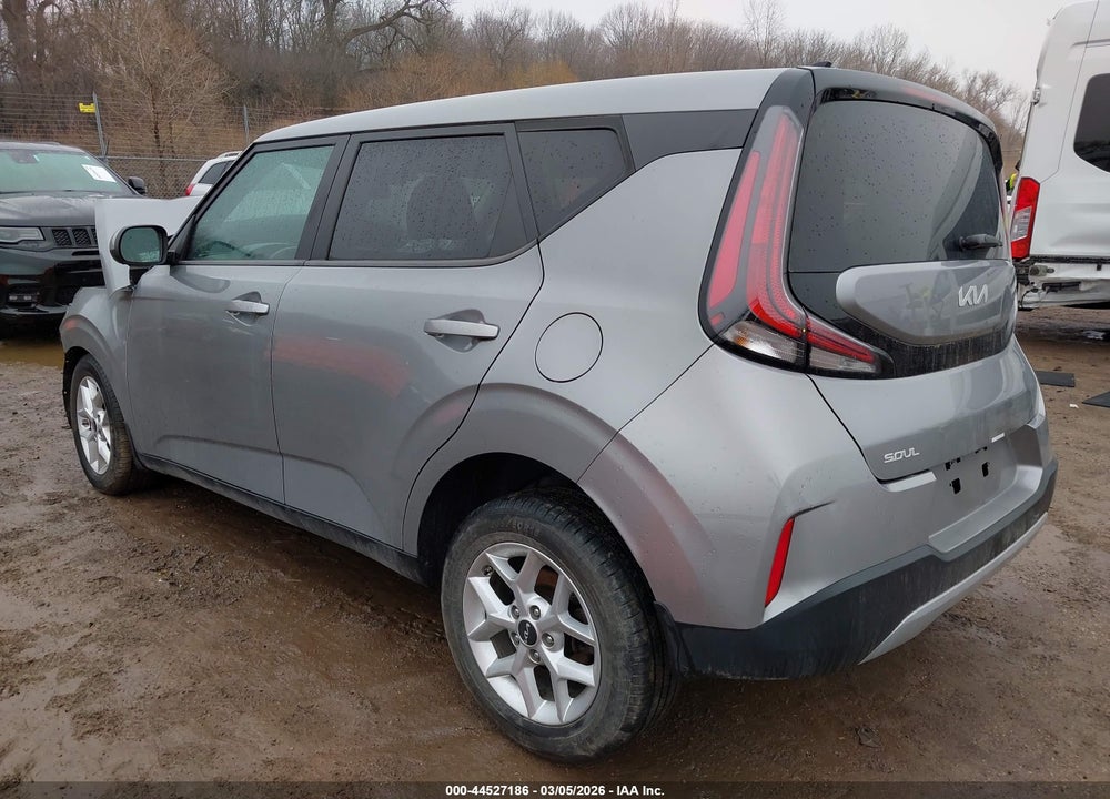 2023 KIA SOUL LX VIN: KNDJ23AU2P7854703