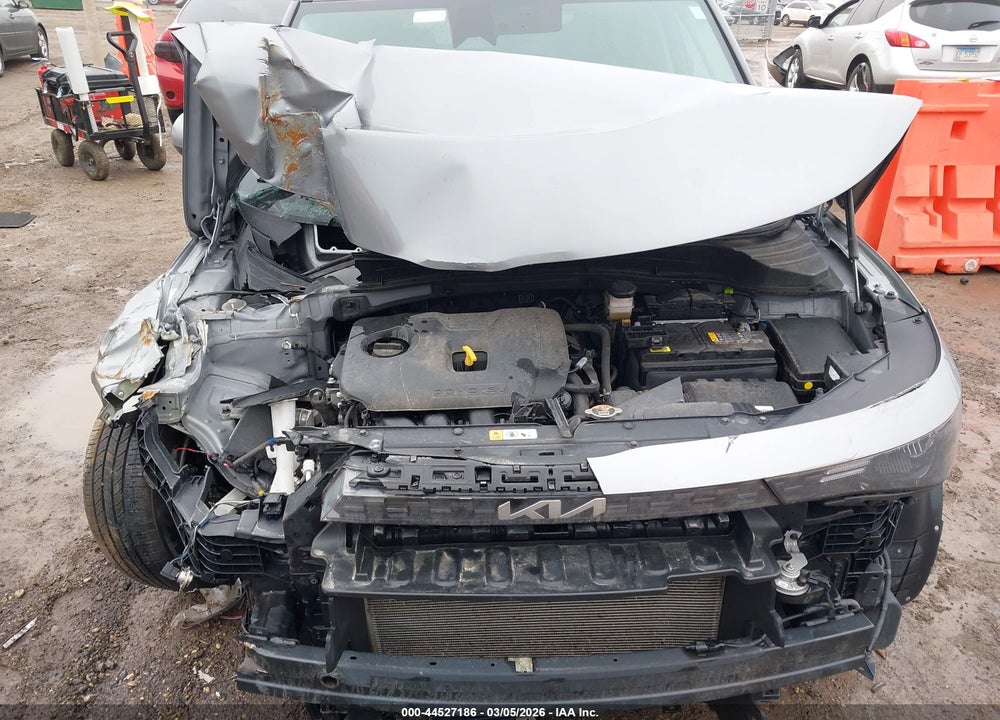 2023 KIA SOUL LX VIN: KNDJ23AU2P7854703