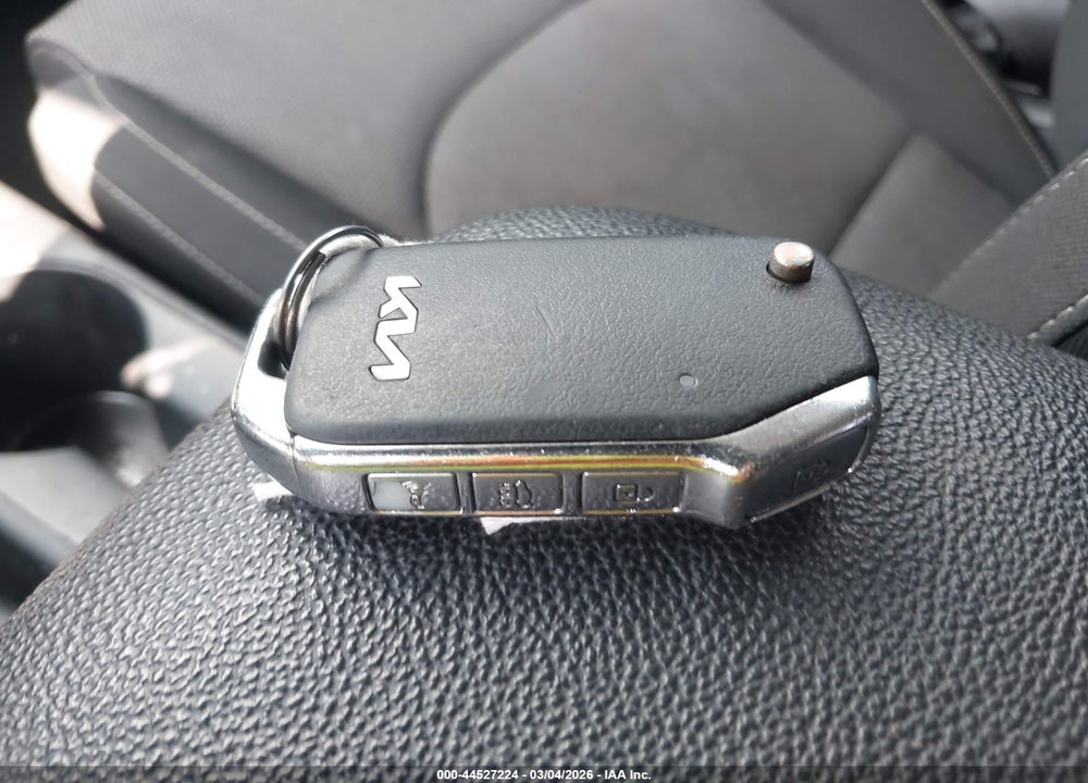 2022 KIA FORTE LXS VIN: 3KPF24AD7NE461062