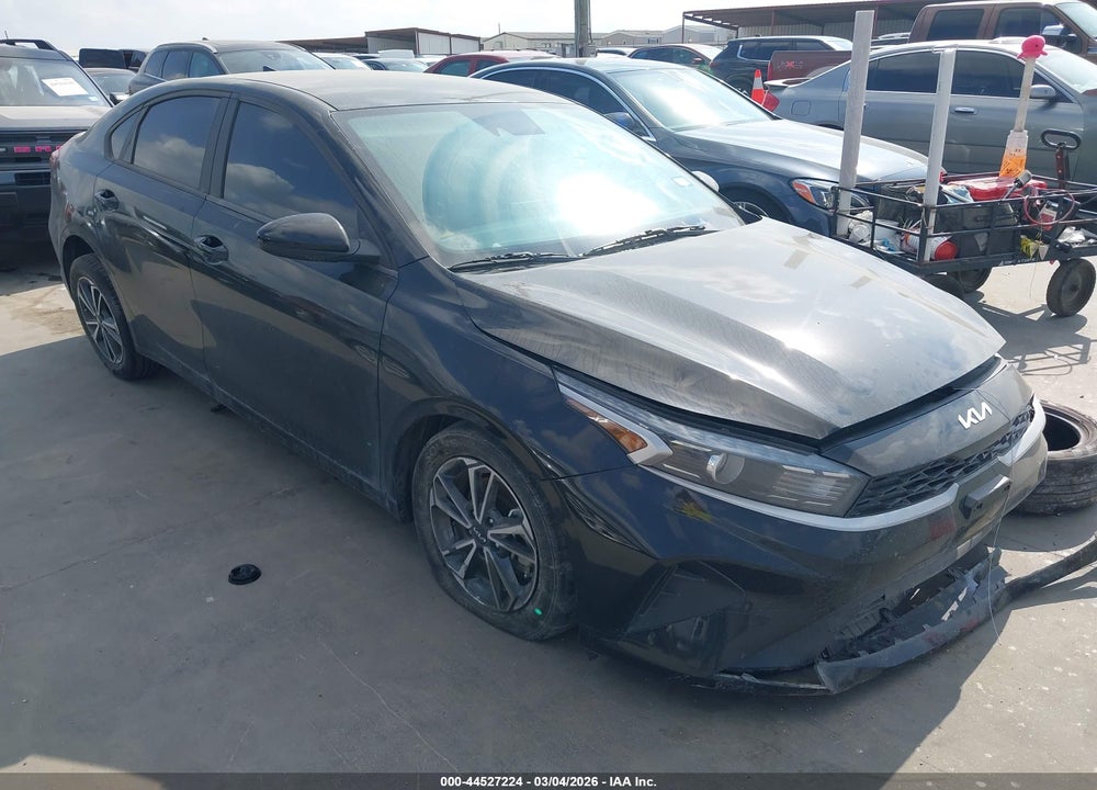 2022 KIA FORTE LXS VIN: 3KPF24AD7NE461062