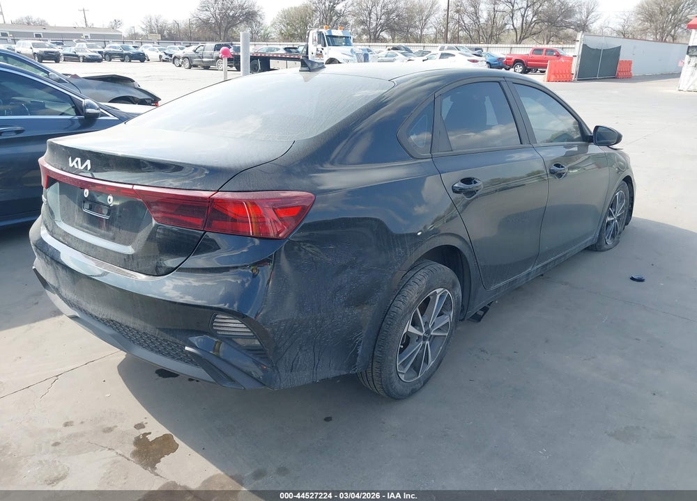 2022 KIA FORTE LXS VIN: 3KPF24AD7NE461062