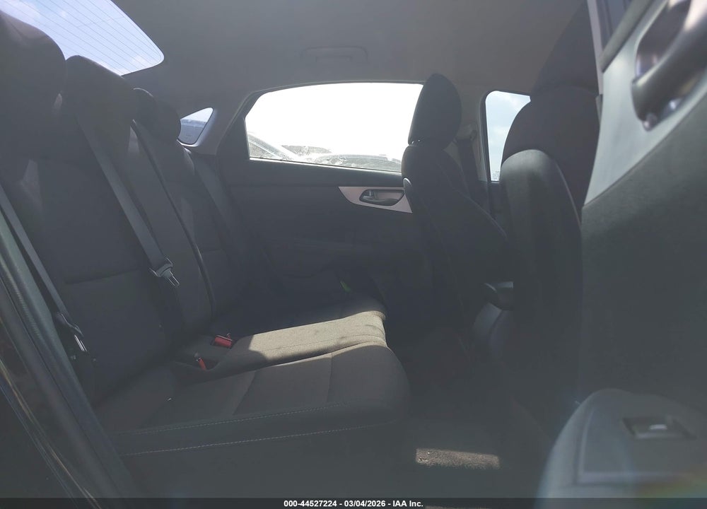2022 KIA FORTE LXS VIN: 3KPF24AD7NE461062