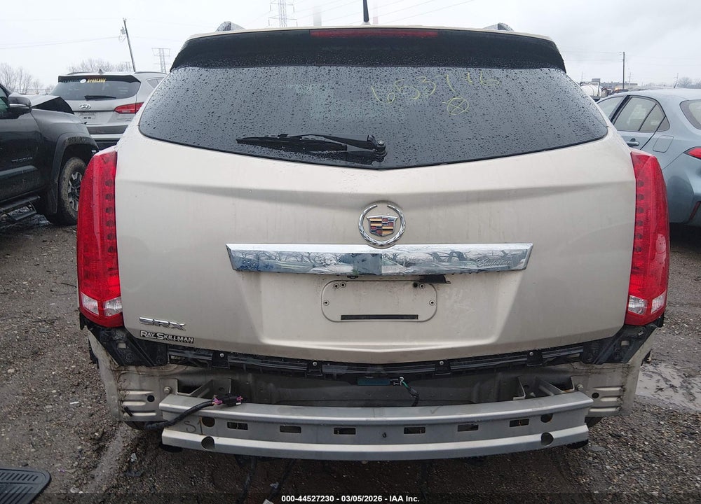 2011 CADILLAC SRX LUXURY COLLECTION VIN: 3GYFNAEY8BS653746