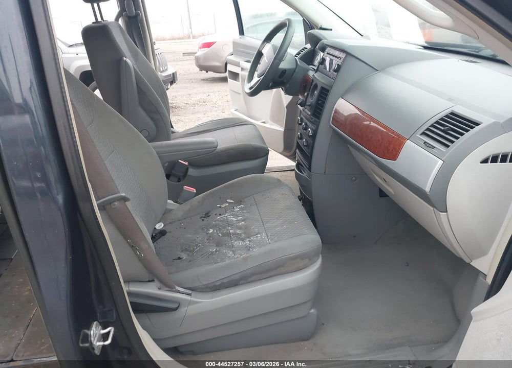 2008 CHRYSLER TOWN & COUNTRY TOURING VIN: 2A8HR54P28R671483