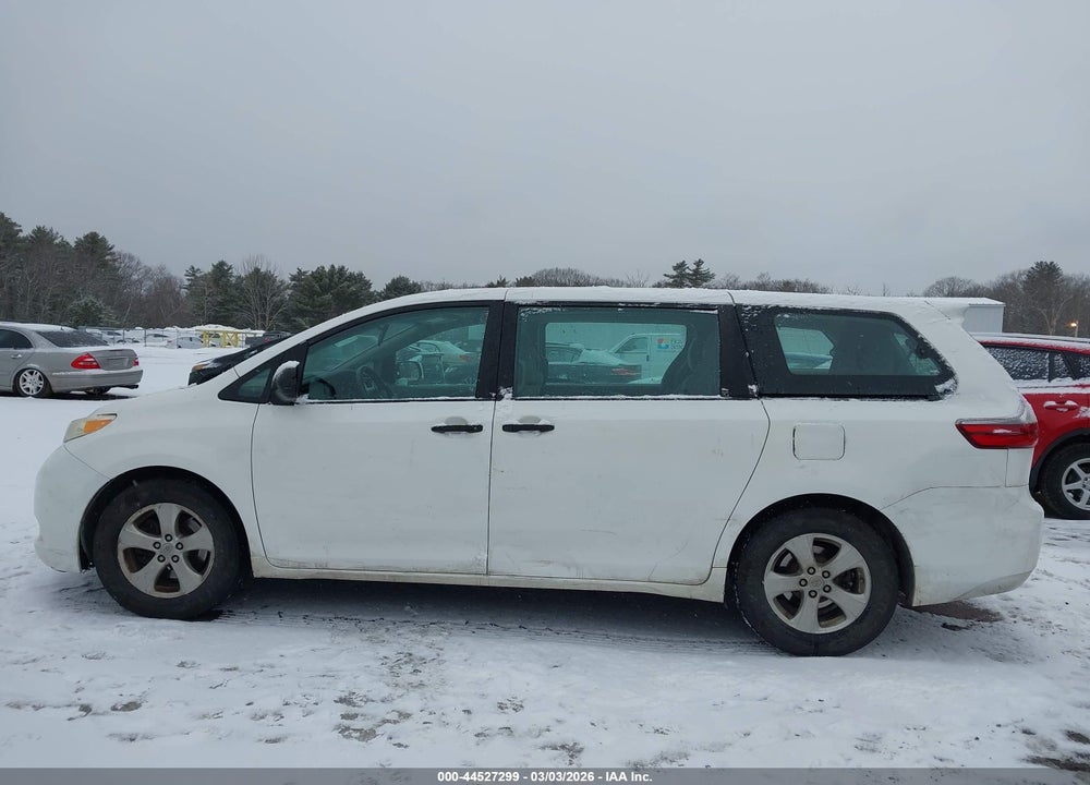 2015 TOYOTA SIENNA L 7 PASSENGER VIN: 5TDZK3DC8FS545523