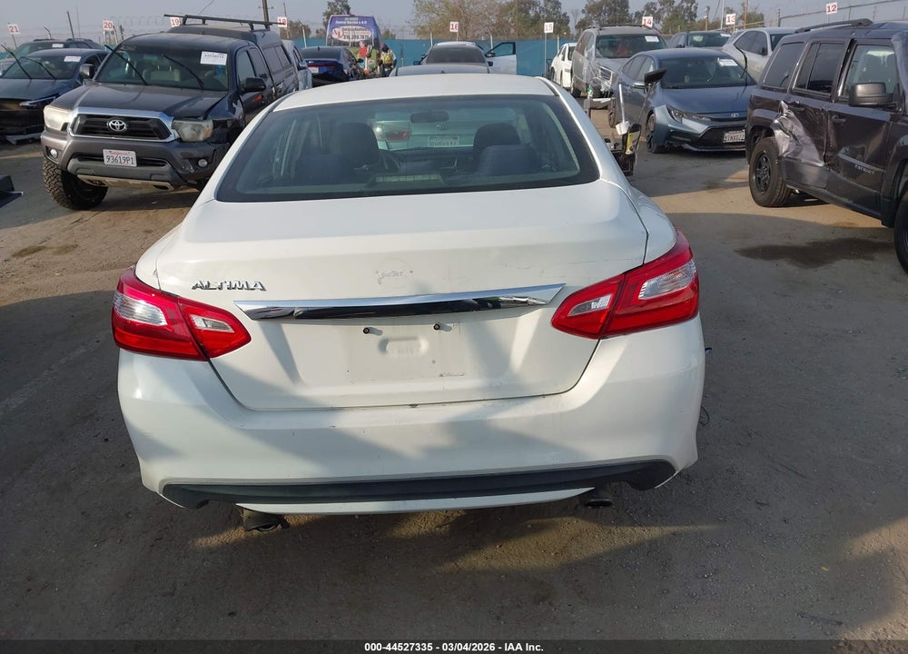 2017 NISSAN ALTIMA 2.5/S/SV/SL/SR VIN: 1N4AL3AP7HC116305