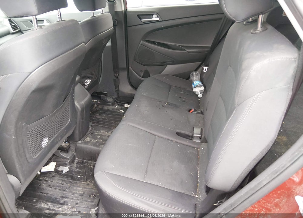 2019 HYUNDAI TUCSON SE VIN: KM8J2CA44KU896201