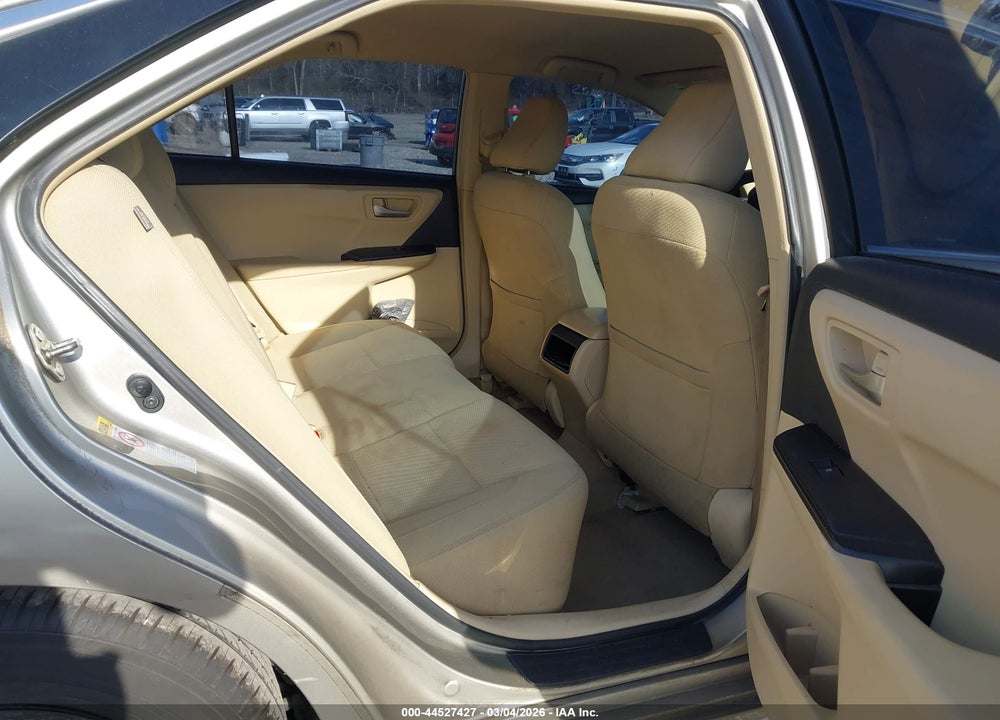 2017 TOYOTA CAMRY LE VIN: 4T1BF1FK4HU287381