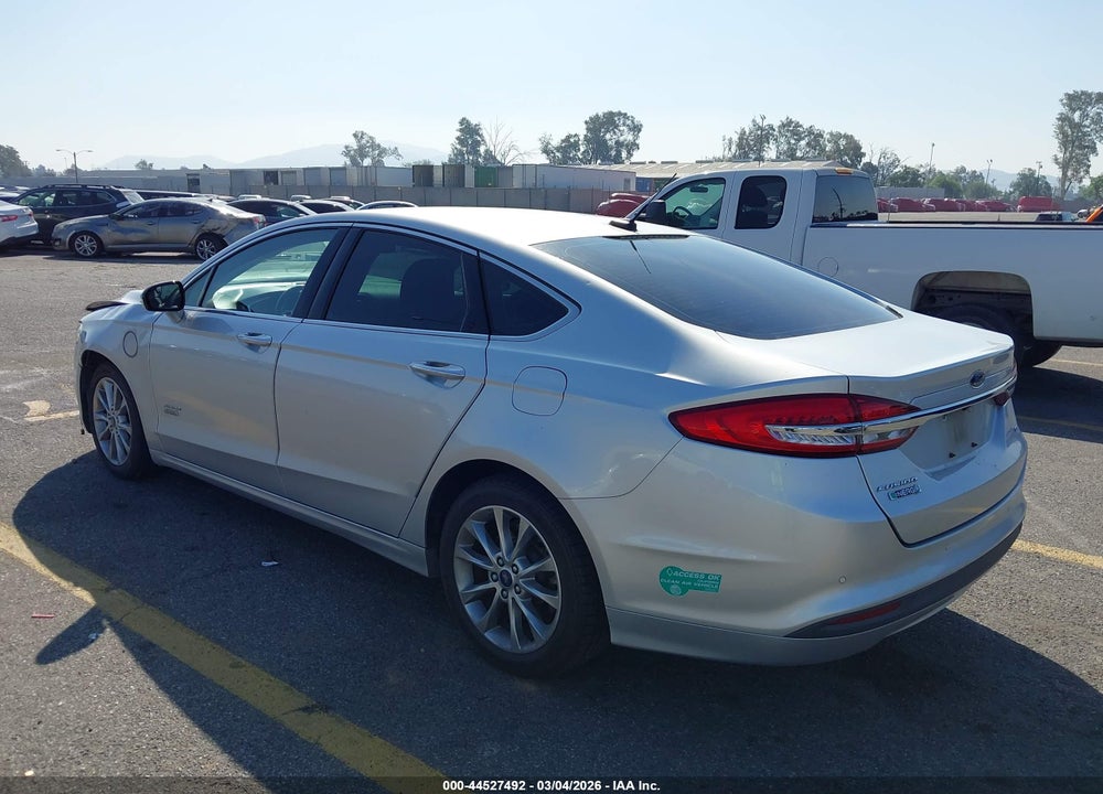 2017 FORD FUSION ENERGI SE LUXURY VIN: 3FA6P0PU8HR329514