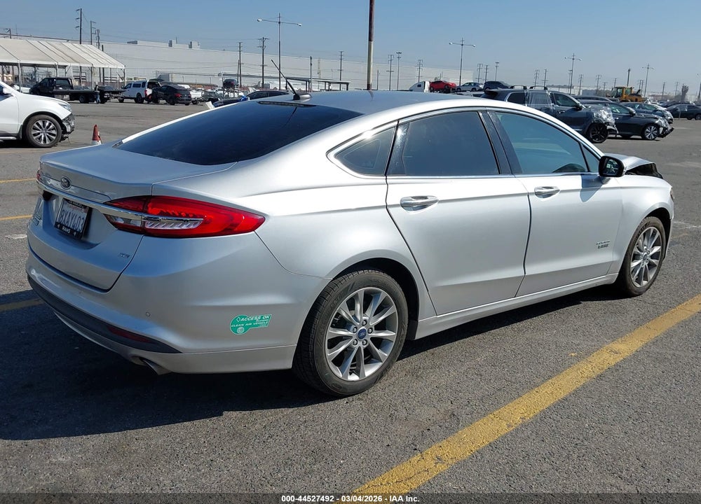 2017 FORD FUSION ENERGI SE LUXURY VIN: 3FA6P0PU8HR329514
