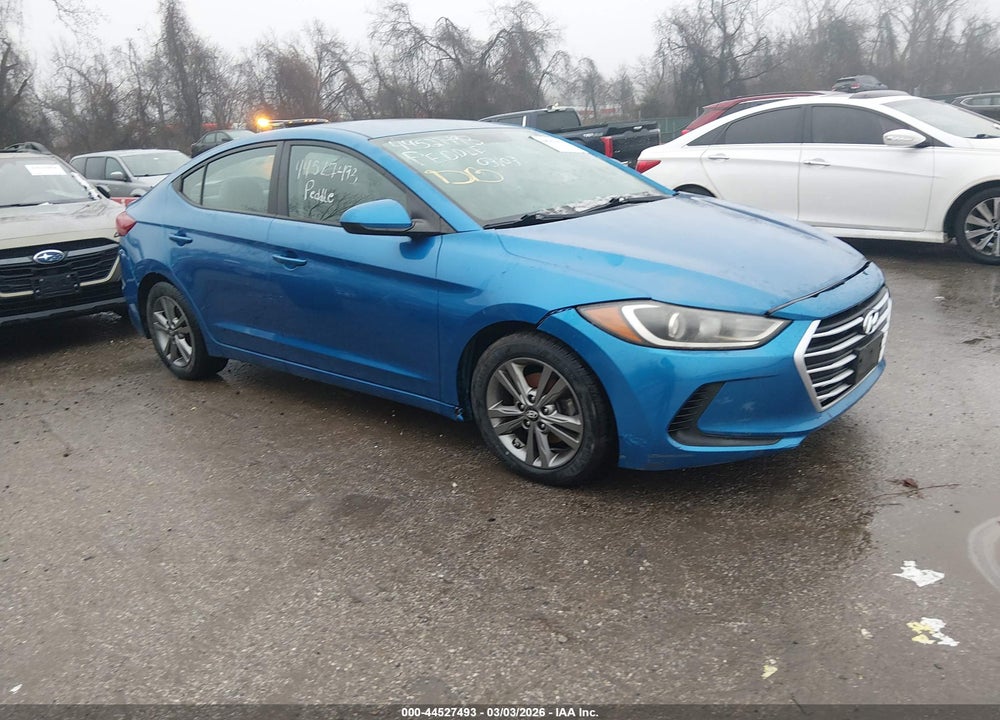 2018 HYUNDAI ELANTRA SEL VIN: 5NPD84LFXJH215701