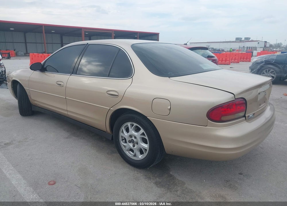 2002 OLDSMOBILE INTRIGUE GX VIN: 1G3WH52HX2F217106