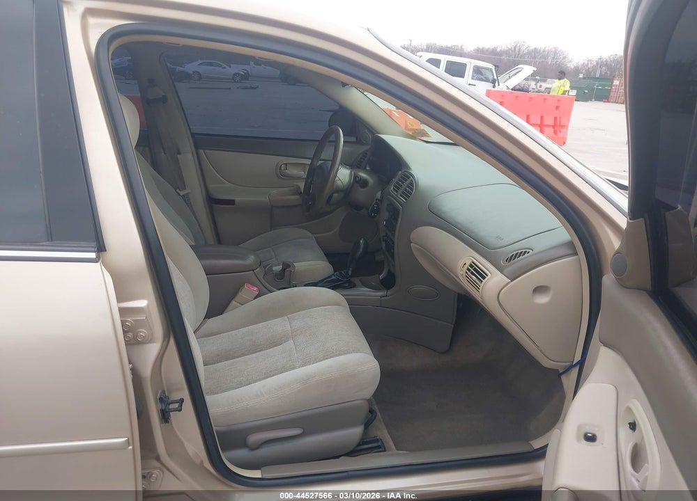 2002 OLDSMOBILE INTRIGUE GX VIN: 1G3WH52HX2F217106