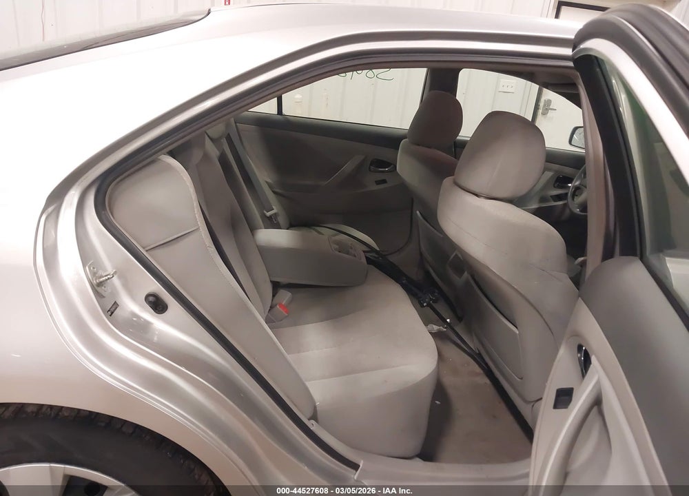 2009 TOYOTA CAMRY LE VIN: 4T1BE46K09U404217