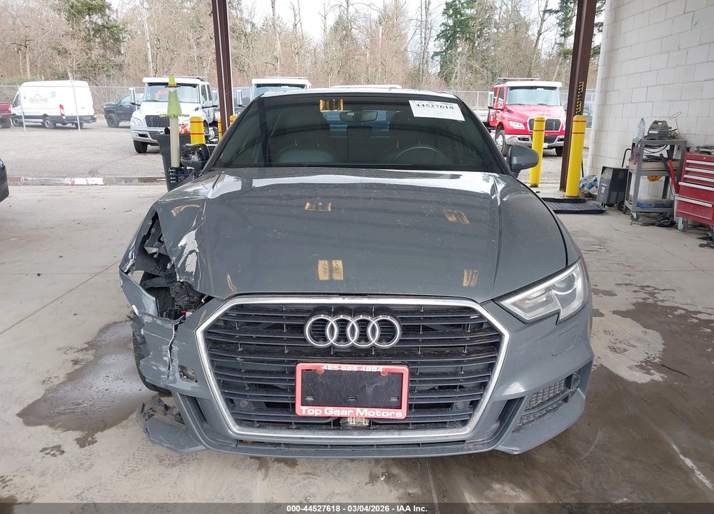 2017 AUDI A3 2.0T PREMIUM VIN: WAUGUGFF2H1025606