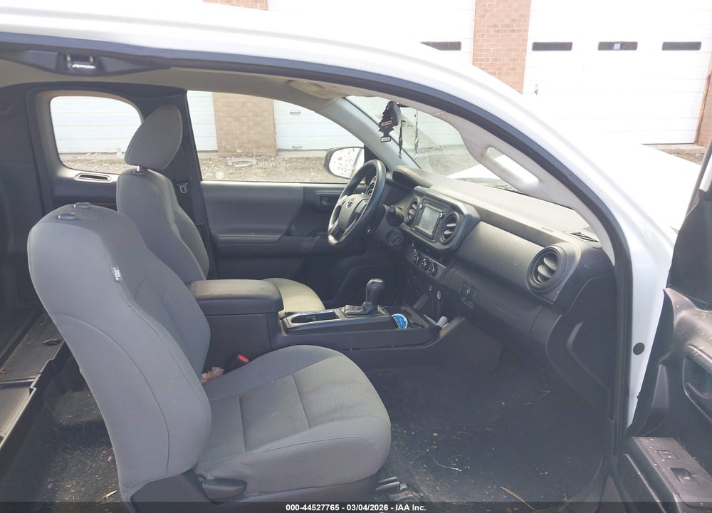 2016 TOYOTA TACOMA SR VIN: 5TFRX5GN4GX053920