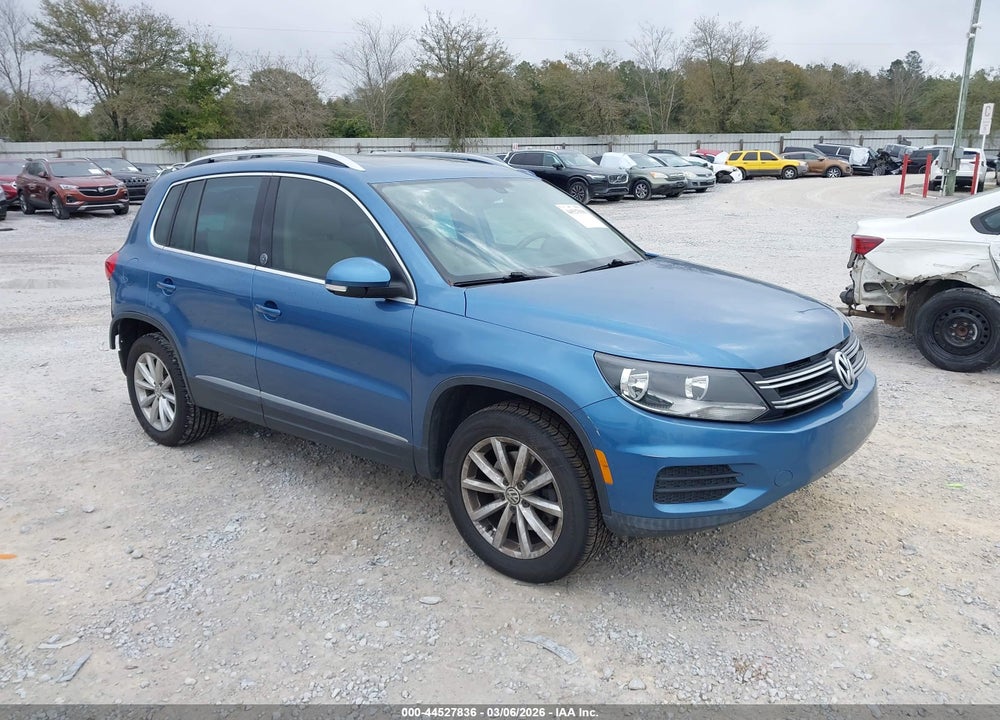 2017 VOLKSWAGEN TIGUAN 2.0T WOLFSBURG EDITION VIN: WVGRV7AX2HK002552