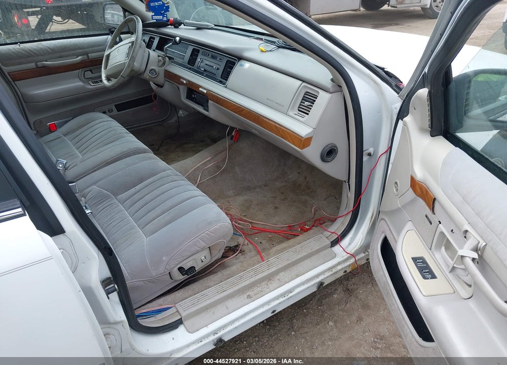 1992 MERCURY GRAND MARQUIS LS VIN: 2MECM75W8NX719088