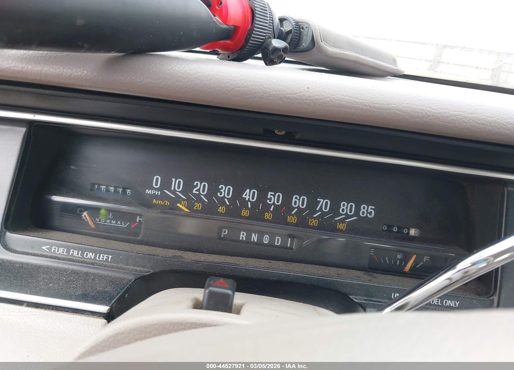 1992 MERCURY GRAND MARQUIS LS VIN: 2MECM75W8NX719088