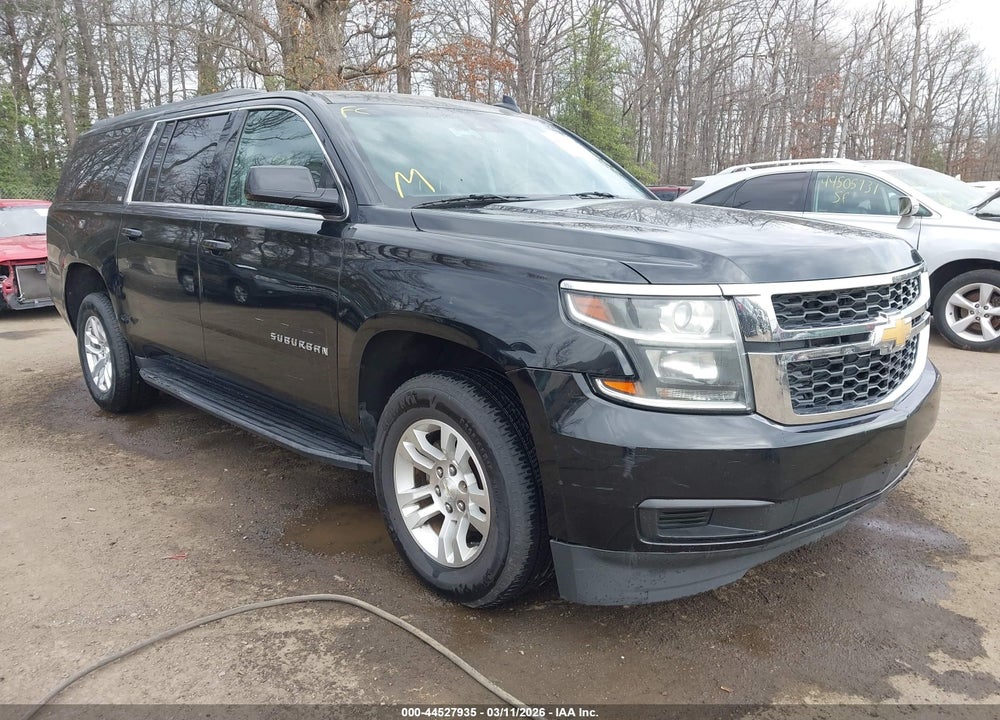 2019 CHEVROLET SUBURBAN LT VIN: 1GNSKHKC5KR178095