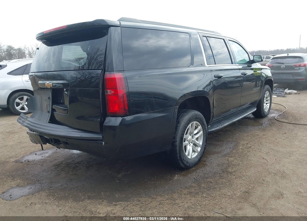 2019 CHEVROLET SUBURBAN LT VIN: 1GNSKHKC5KR178095