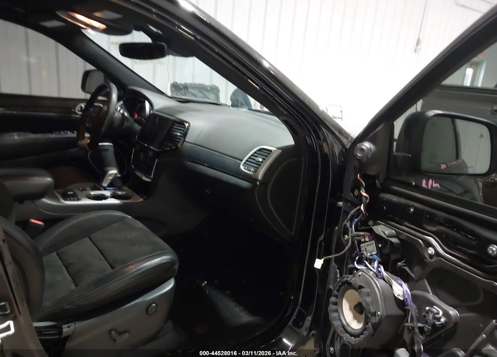 2020 JEEP GRAND CHEROKEE SRT VIN: 1C4RJFDJ0LC264770