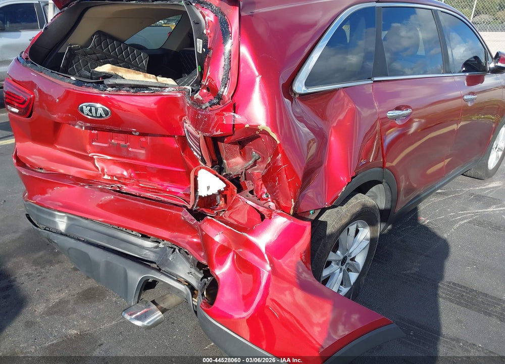 2019 KIA SORENTO 2.4L LX VIN: 5XYPG4A39KG506031
