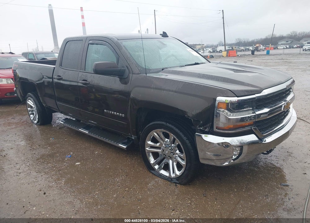 2018 CHEVROLET SILVERADO 1500 1LT VIN: 1GCVKRECXJZ257560
