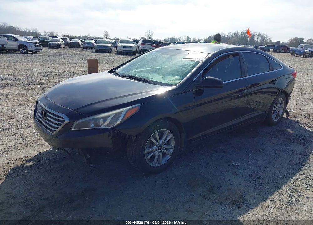 2016 HYUNDAI SONATA SE VIN: 5NPE24AFXGH379306