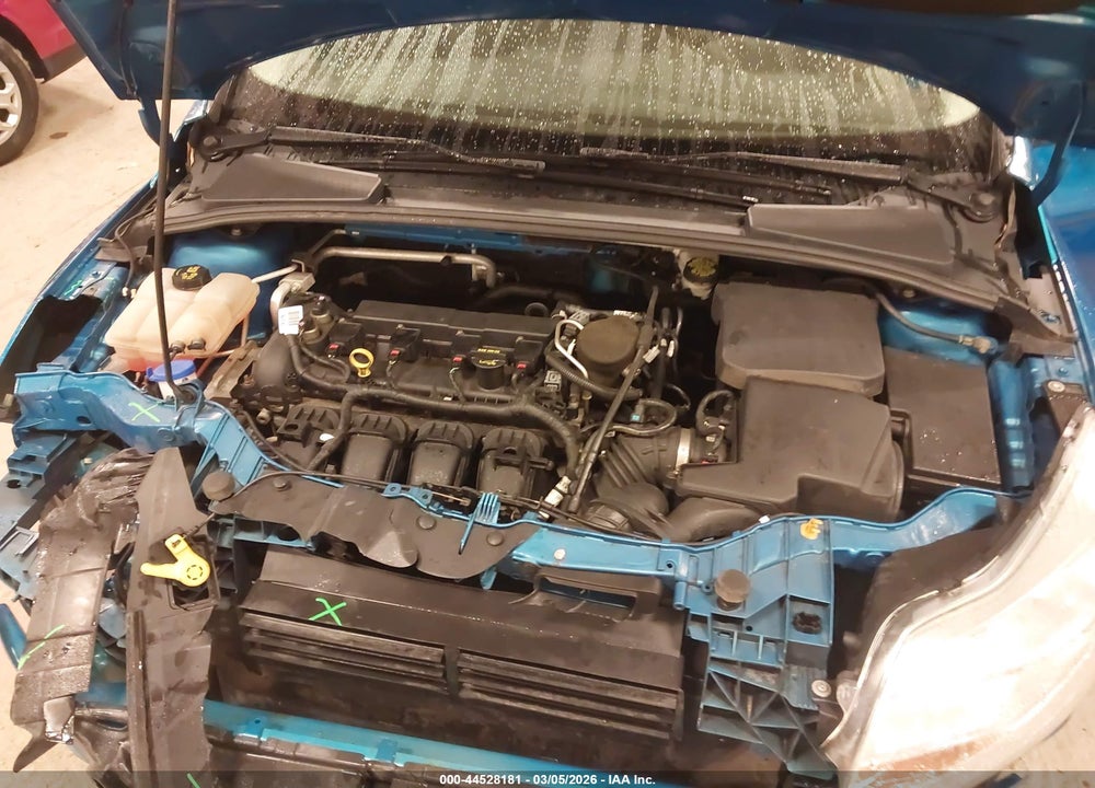 2014 FORD FOCUS SE VIN: 1FADP3K22EL371573