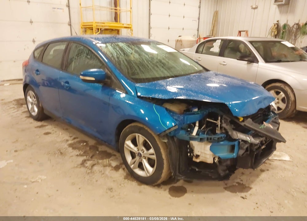 2014 FORD FOCUS SE VIN: 1FADP3K22EL371573