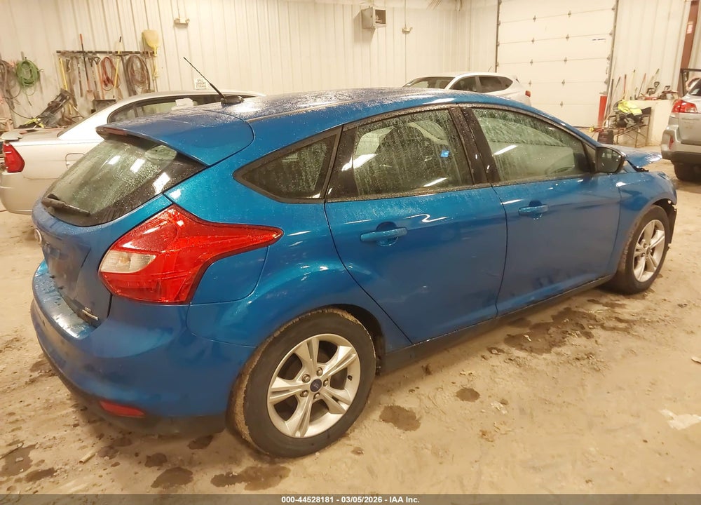 2014 FORD FOCUS SE VIN: 1FADP3K22EL371573