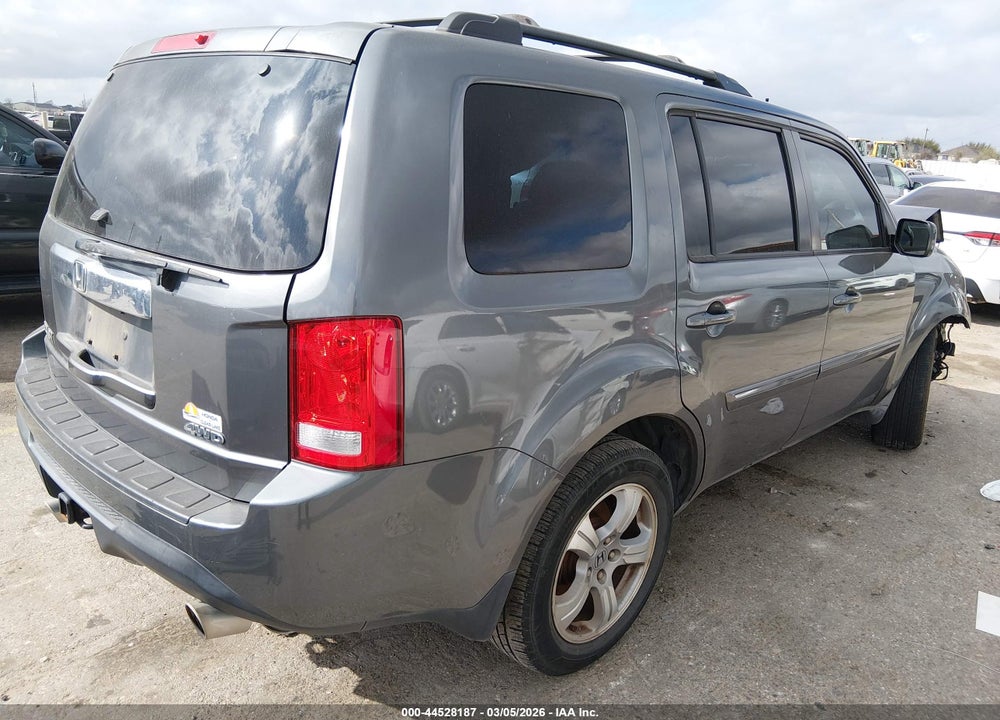 2012 HONDA PILOT EX-L VIN: 5FNYF4H55CB048253