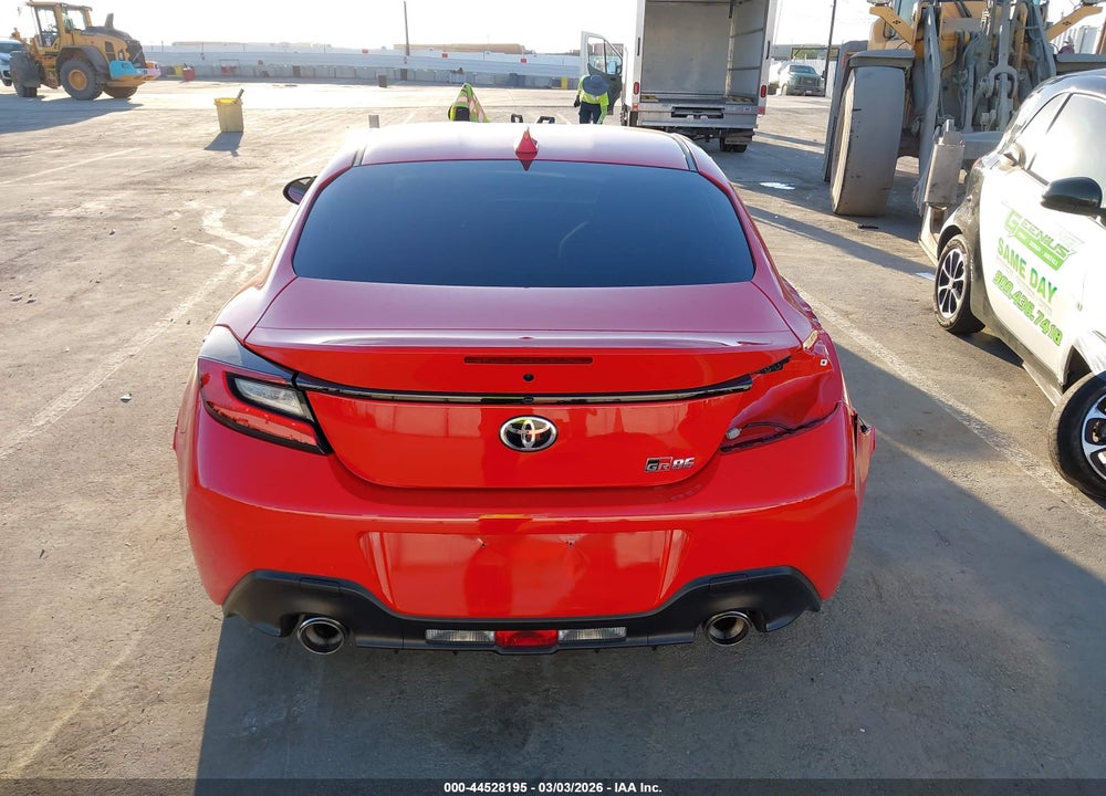 2025 TOYOTA GR86 VIN: JF1ZNBB1XS9755431