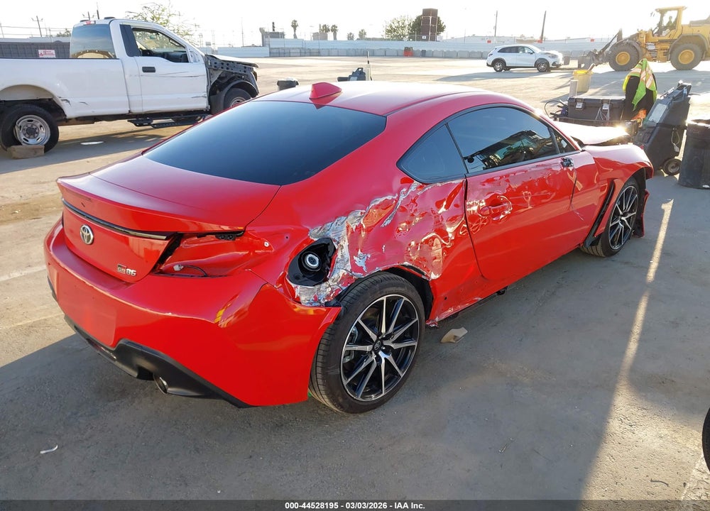 2025 TOYOTA GR86 VIN: JF1ZNBB1XS9755431