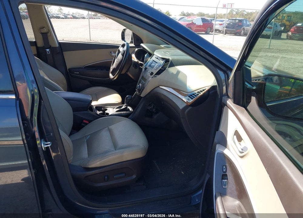 2014 HYUNDAI SANTA FE GLS VIN: KM8SN4HF8EU045614