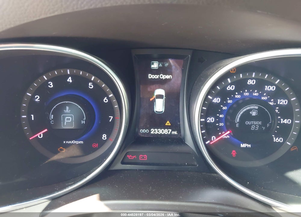 2014 HYUNDAI SANTA FE GLS VIN: KM8SN4HF8EU045614