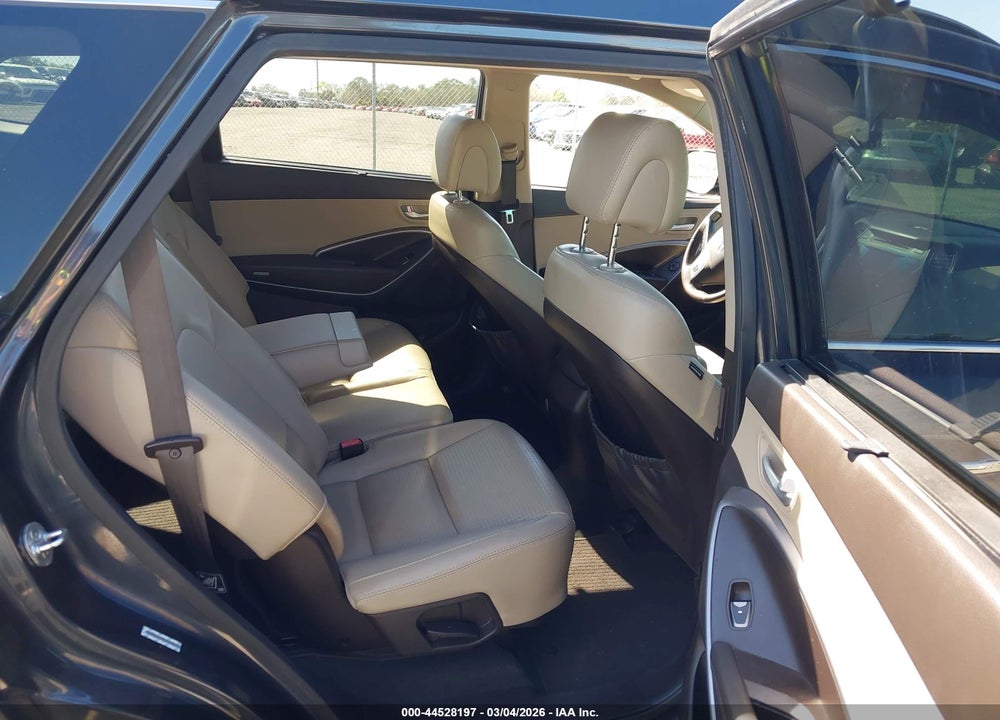 2014 HYUNDAI SANTA FE GLS VIN: KM8SN4HF8EU045614