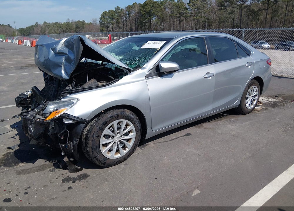 2015 TOYOTA CAMRY LE VIN: 4T1BF1FKXFU036832