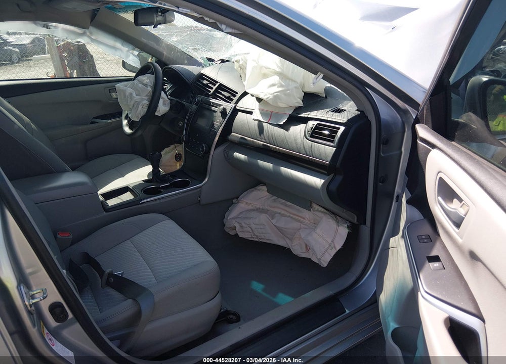 2015 TOYOTA CAMRY LE VIN: 4T1BF1FKXFU036832