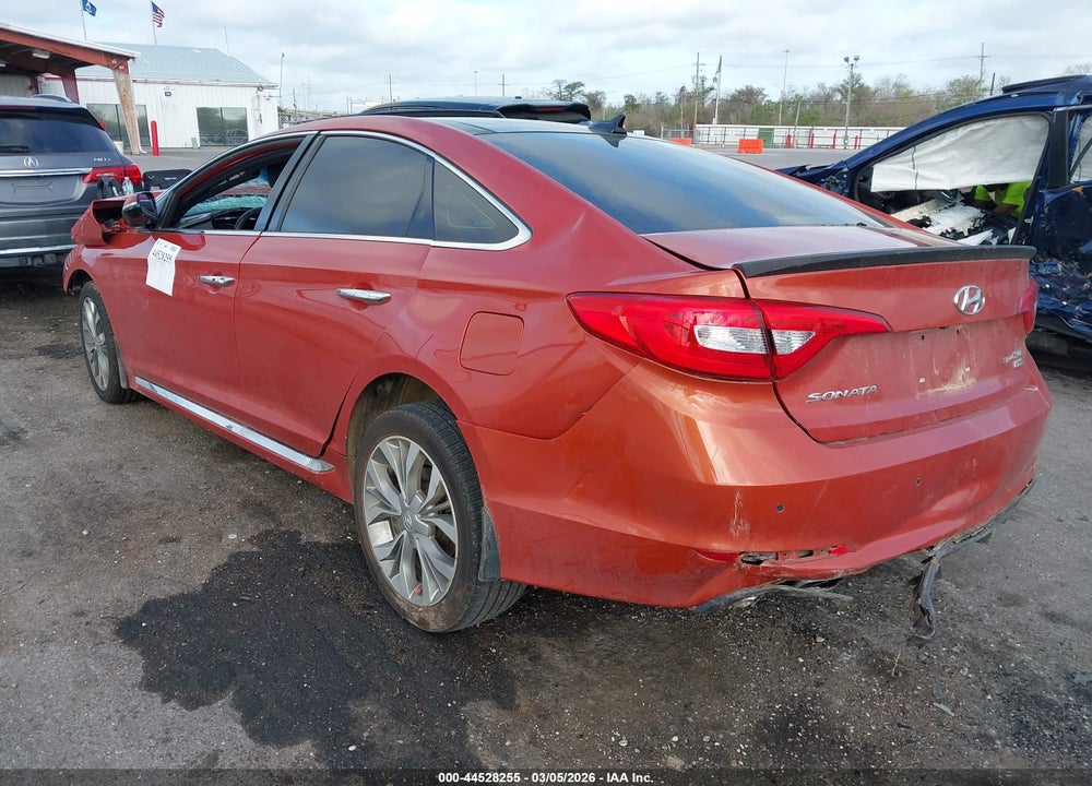 2015 HYUNDAI SONATA LIMITED 2.0T VIN: 5NPE34AB2FH238576