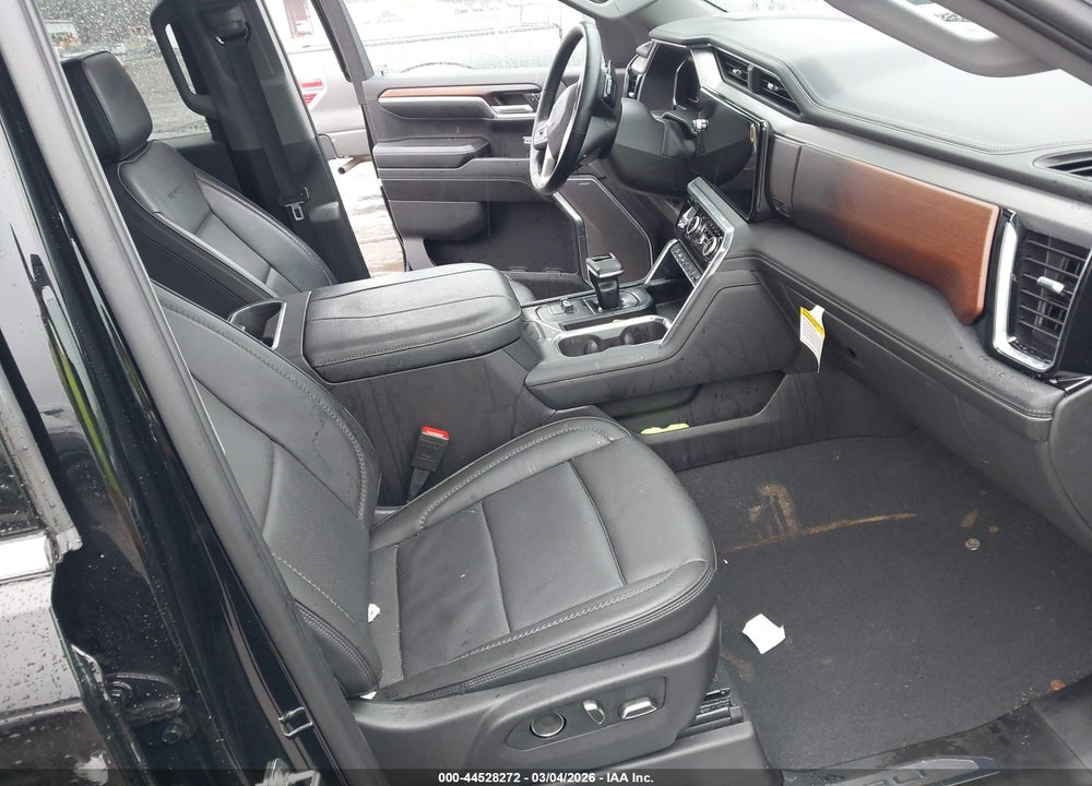2024 GMC SIERRA 1500 4WD  SHORT BOX DENALI VIN: 3GTUUGED9RG413344