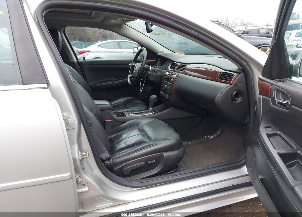 2011 CHEVROLET IMPALA LT VIN: 2G1WG5EK1B1295980