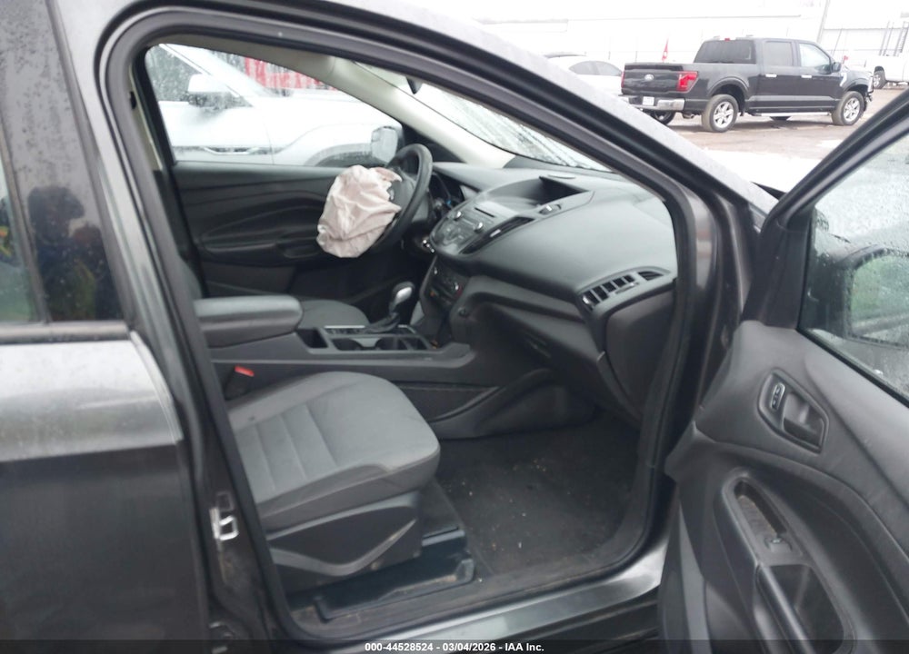 2017 FORD ESCAPE S VIN: 1FMCU0F71HUA99062