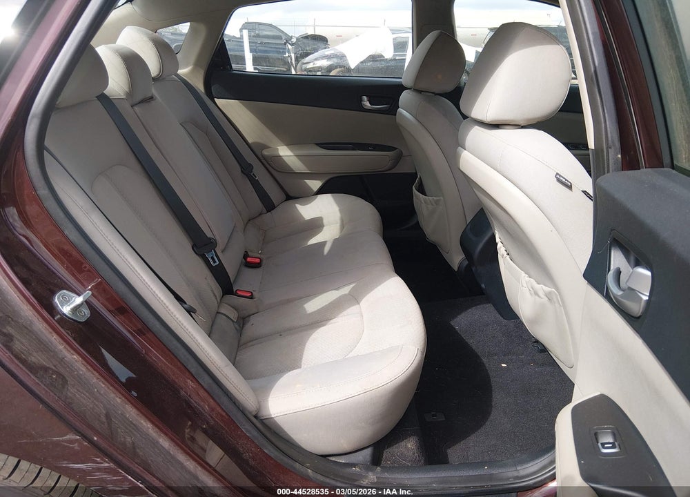 2016 KIA OPTIMA LX VIN: 5XXGT4L36GG072445