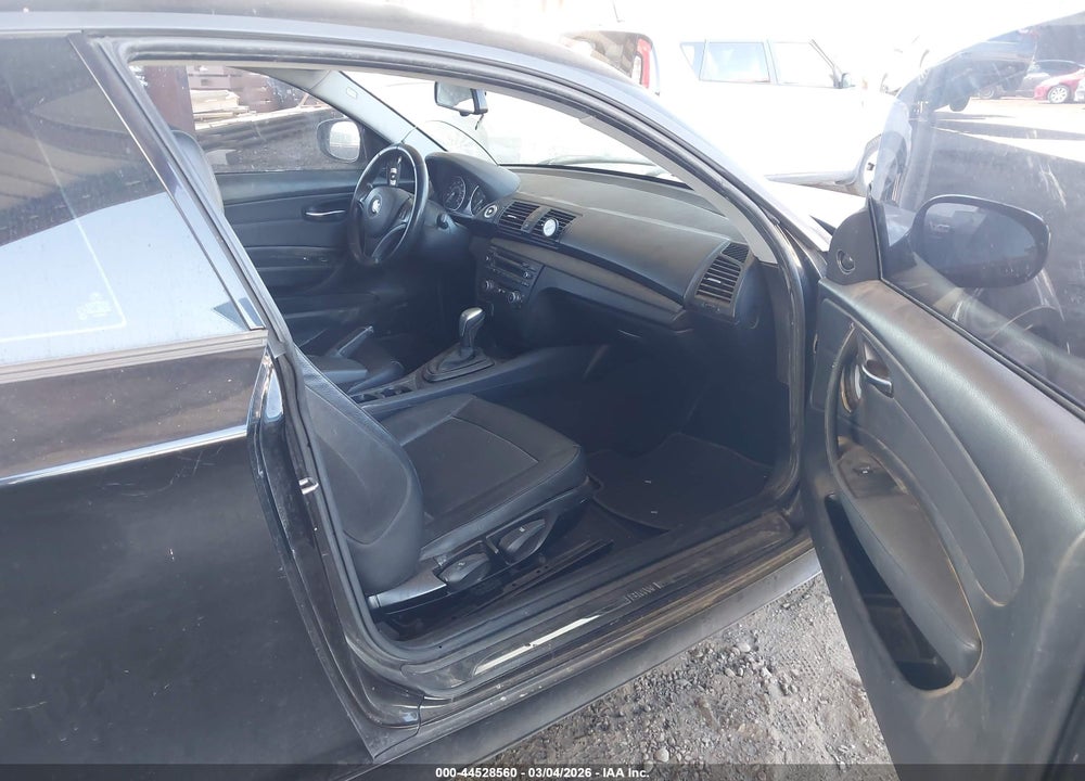 2011 BMW 128I VIN: WBAUP7C58BVK79312