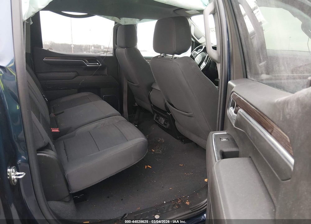 2022 CHEVROLET SILVERADO 1500 4WD  SHORT BED LT WITH 2FL VIN: 1GCPDKEK8NZ613429