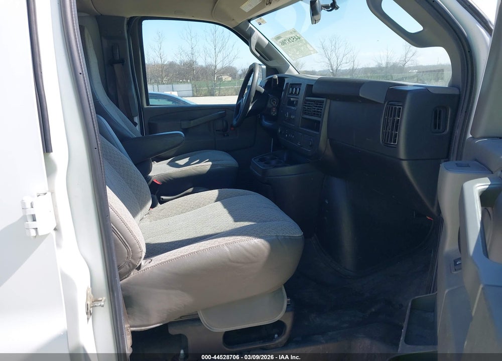 2021 CHEVROLET EXPRESS CARGO RWD 2500 EXTENDED WHEELBASE WT VIN: 1GCWGBF79M1311304